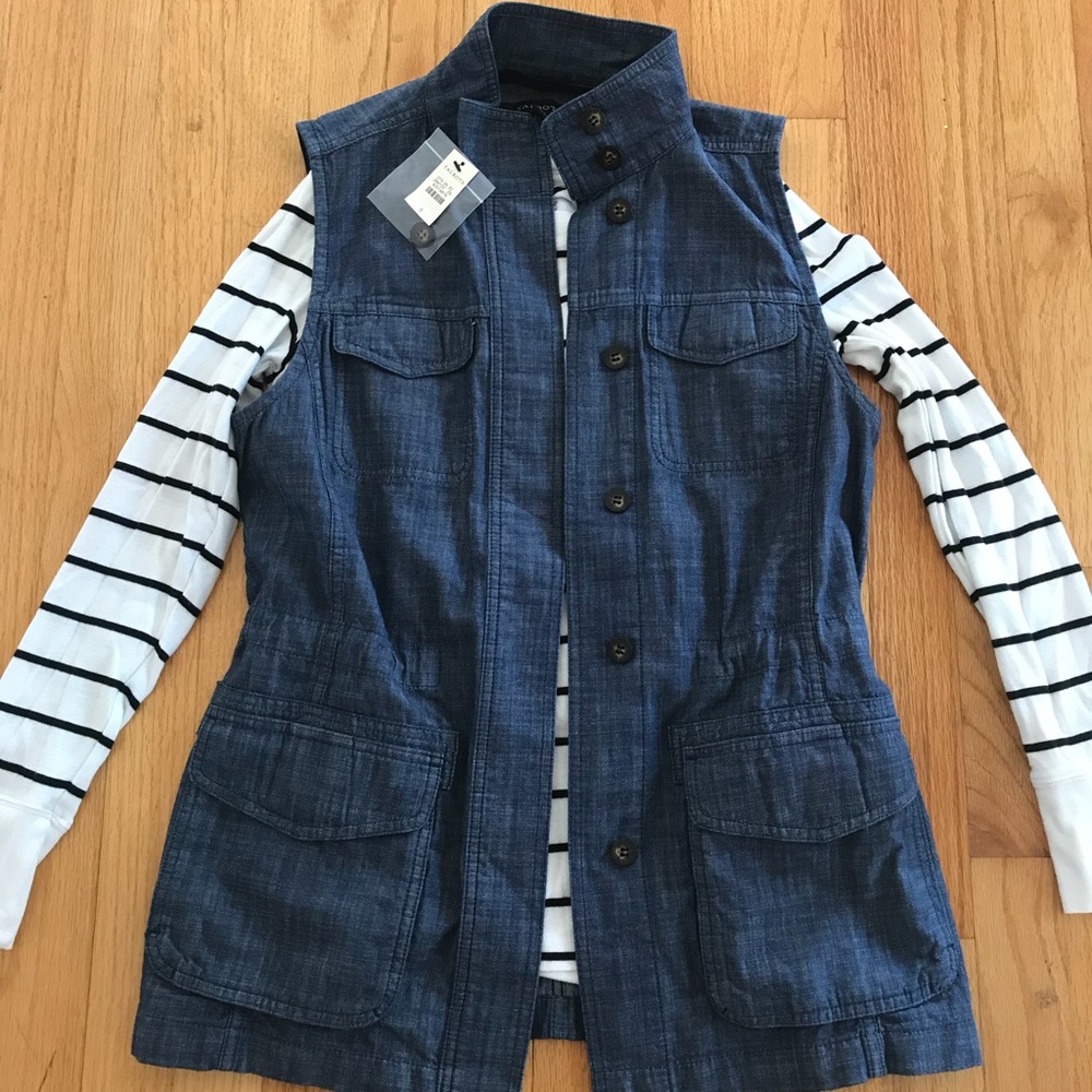 Gap Striped Top Talbots Utility Vest Outfit NEW